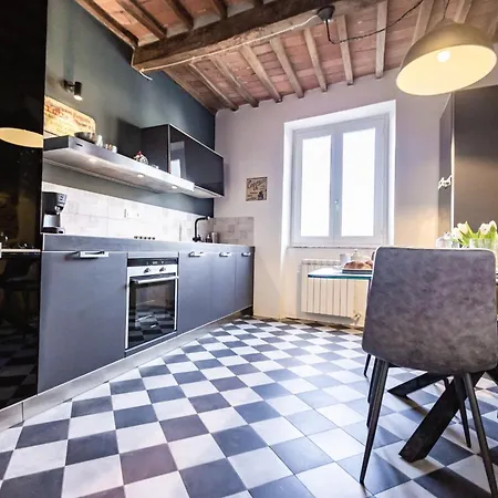 Casa Paola, Eleganza Nel Cuore Di * Суверето
