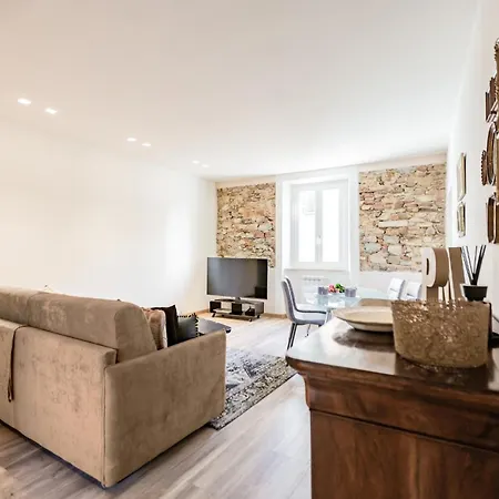 Casa Paola, Eleganza Nel Cuore Di Апартаменты